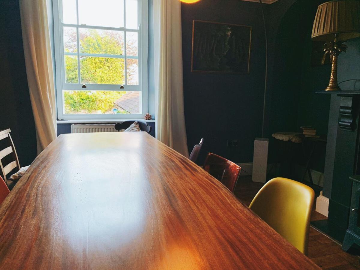 Bed and Breakfast Dylan Thomas Sea View Лохарн Экстерьер фото