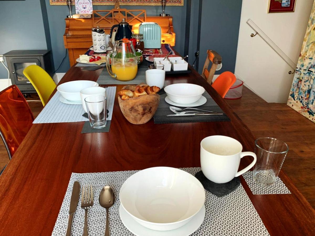 Bed and Breakfast Dylan Thomas Sea View Лохарн Экстерьер фото