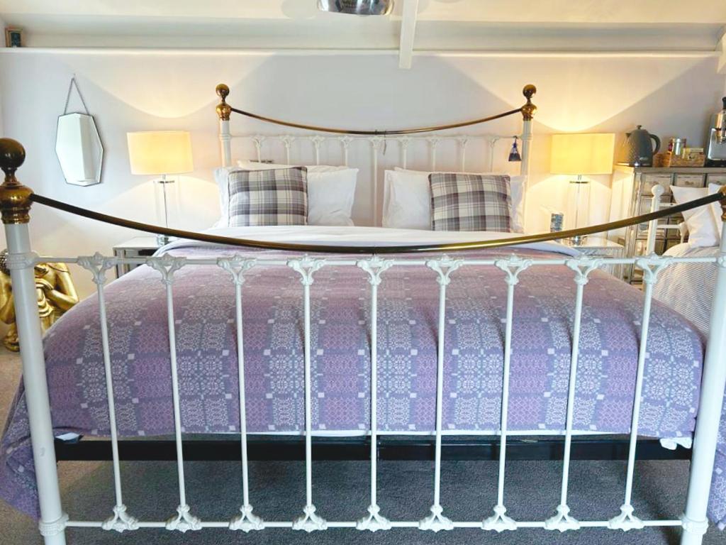 Bed and Breakfast Dylan Thomas Sea View Лохарн Экстерьер фото